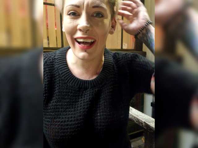 Apraides ekrānuzņēmumi Pinkthehawk