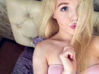 Erotiska video tērzēšana prettynelly