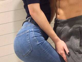 Erotiska video tērzēšana tikitokilove