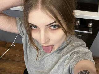 Erotiska video tērzēšana princessaaliccc