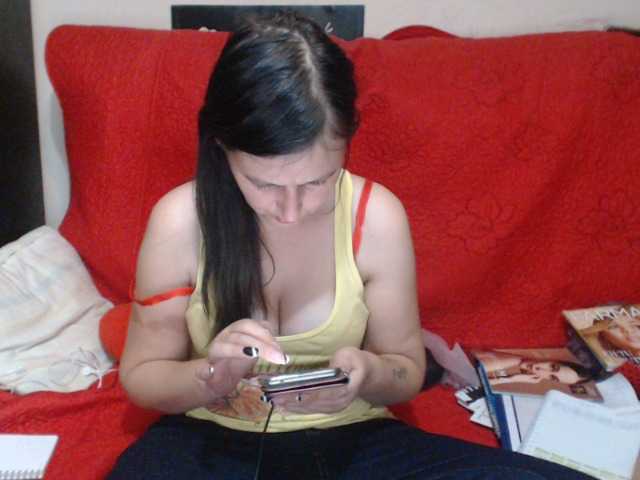 Apraides ekrānuzņēmumi PureJulie