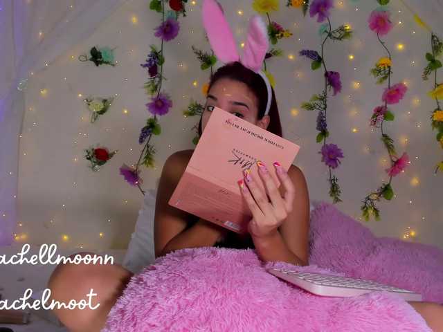 Apraides ekrānuzņēmumi Rachellmoon