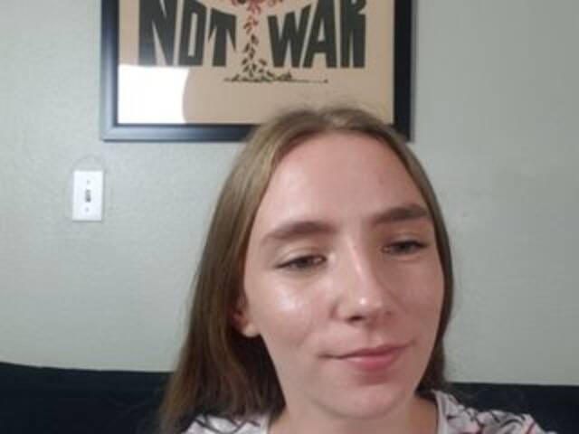 Apraides ekrānuzņēmumi RachelXXX