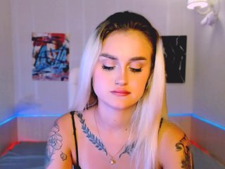 Erotiska video tērzēšana Ravenaaaa