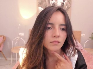 Erotiska video tērzēšana Raychell_Black
