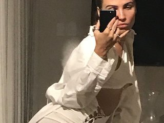 Erotiska video tērzēšana REALMEANTINA