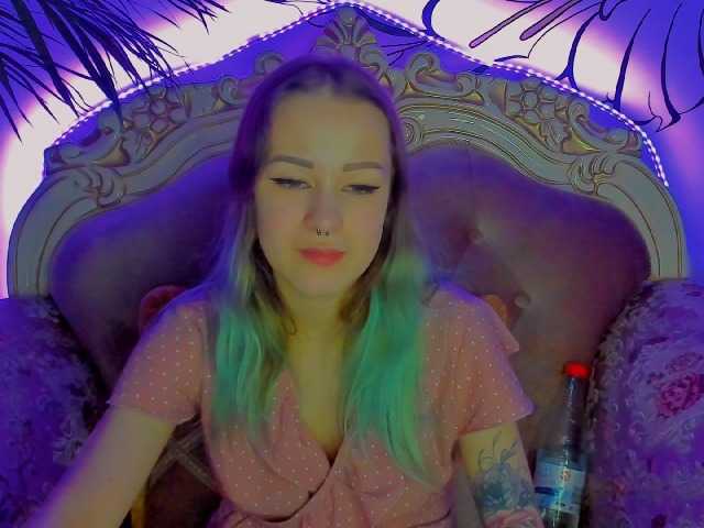 Apraides ekrānuzņēmumi rebeccaley