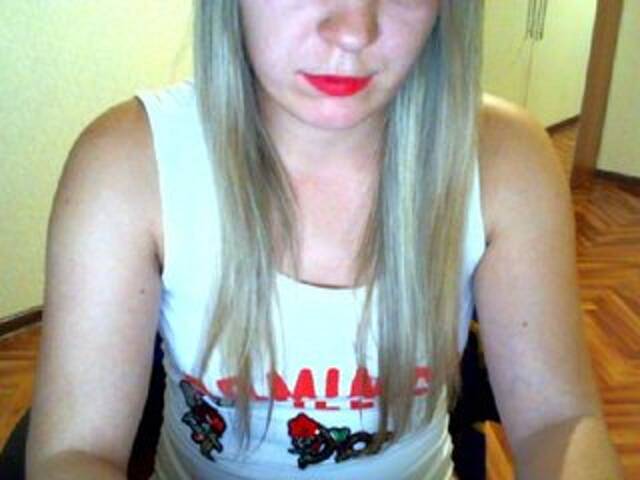 Apraides ekrānuzņēmumi Your_Girl23