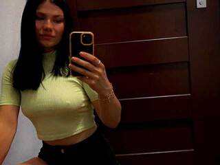 Erotiska video tērzēšana RoseHotty