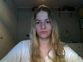 Erotiska video tērzēšana RosieJune