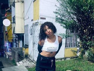 Erotiska video tērzēšana roxane-summer