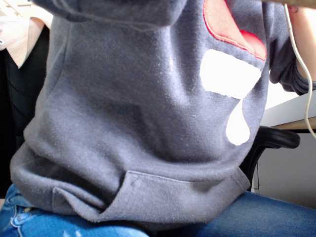 Apraides ekrānuzņēmumi RoxaneFox