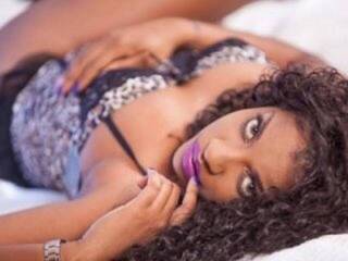 Erotiska video tērzēšana RoxiRox