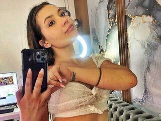 Erotiska video tērzēšana RubyxBanks