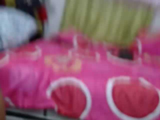 Apraides ekrānuzņēmumi Safirablue