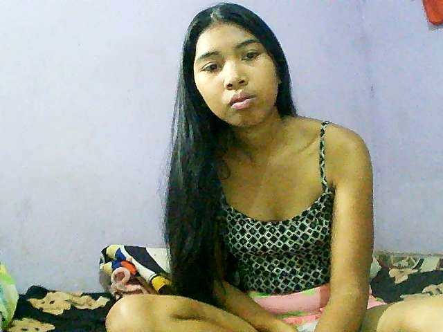 Fotogrāfijas Sallia29 HELLO BB....PLEASE FOLLOW ME......I give my best to my beloved KISS YOU