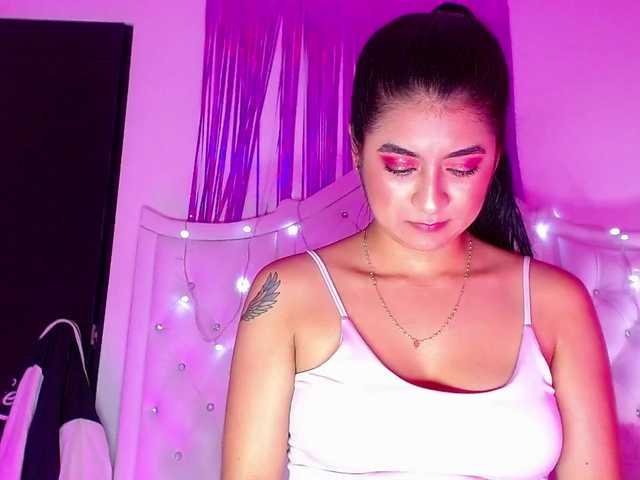 Apraides ekrānuzņēmumi SallyDevine