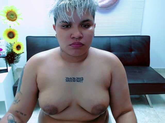 Apraides ekrānuzņēmumi LilyJames