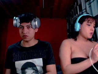 Erotiska video tērzēšana SammiAndSoffi