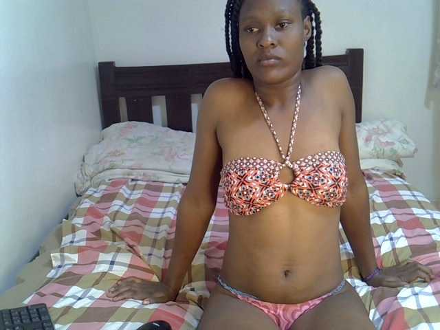 Apraides ekrānuzņēmumi Sandrosexxy