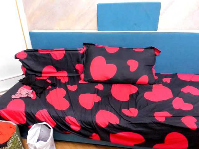 Apraides ekrānuzņēmumi sandy-bangs