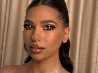 Erotiska video tērzēšana Sashaluvv