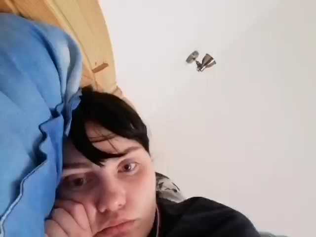 Apraides ekrānuzņēmumi sashawhitee92