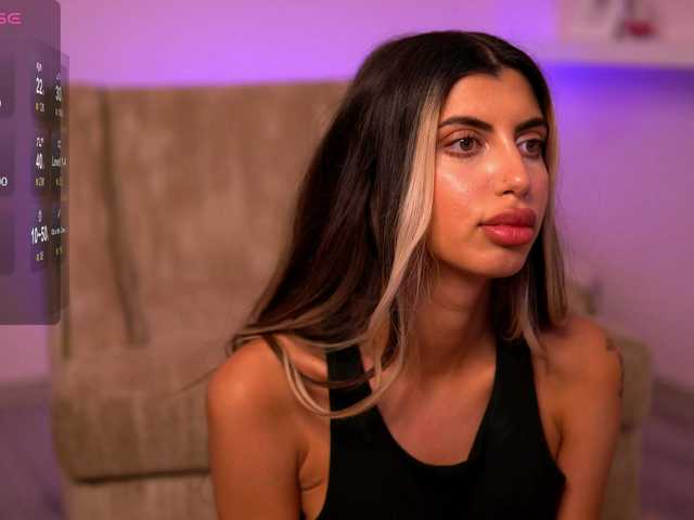 Apraides ekrānuzņēmumi SassyxChloe