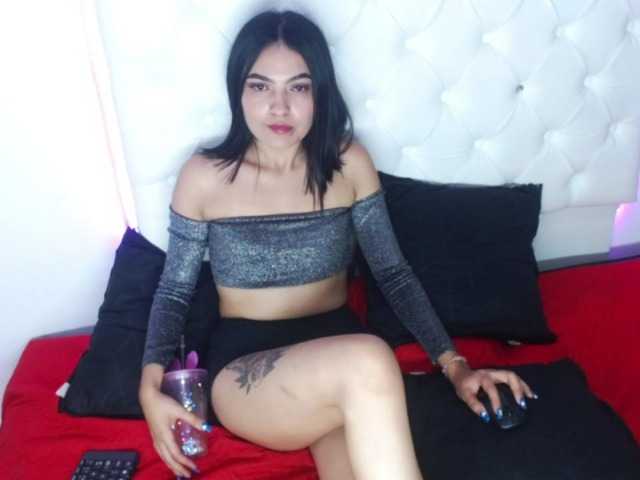 Fotogrāfijas scarlethabby #latina