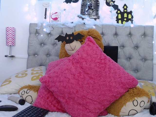 Apraides ekrānuzņēmumi TiffannyKutle