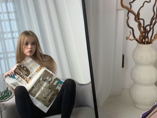 Erotiska video tērzēšana SelenHellsWeet
