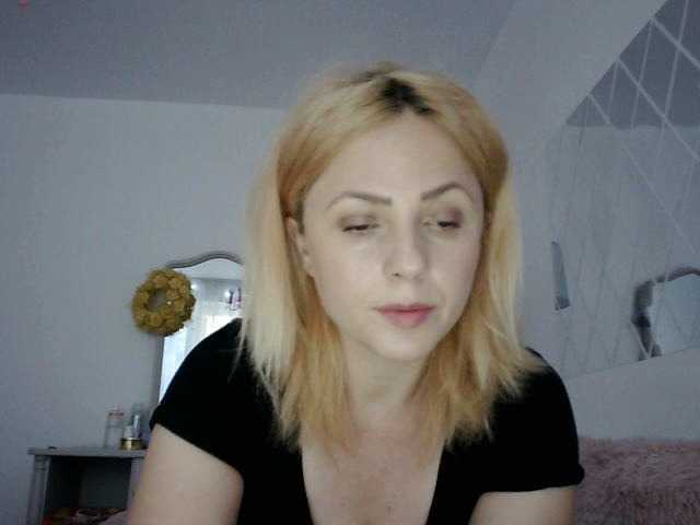 Apraides ekrānuzņēmumi SerenaQuinn