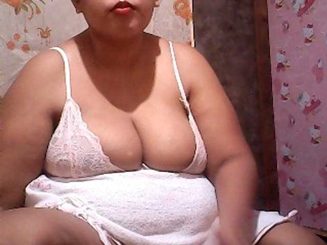 Fotogrāfijas sexcumgirlcam hi guys i wana show u my tits if u time 15 tokenn and pussy is 3o token lets make have some fun in prvt guys