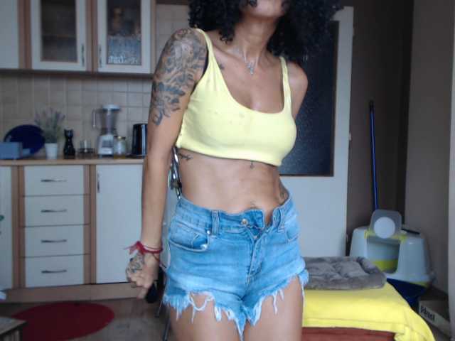 Apraides ekrānuzņēmumi SexiBelle