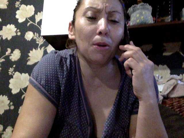 Fotogrāfijas sexmari39 hey let have fun chat c2c audio and be happy and horny is important pvt spy or meybe tip merci ksis you :love :love :love