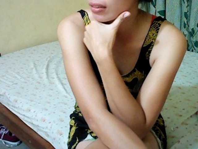Fotogrāfijas sexyanna18 hey baby, welcome to my room.. come'on lets have fun..