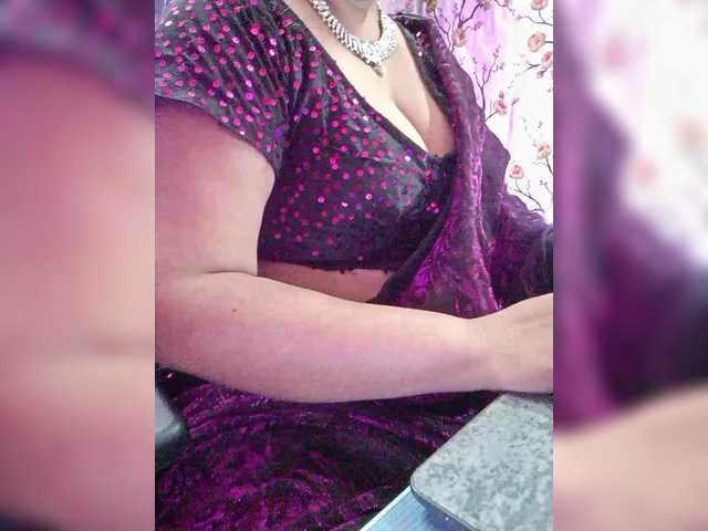 Fotogrāfijas sexycharu LOVE ME SUPPORT GUYS Indian# #cute #india #bignipples #asian#bigass#bigboobs#curvy#housewife#hairypussy#wet#panties#hairyarmpit#tease#squert.Your 1 token change my life Please in support .I need your support very much. Love you friends