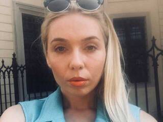 Erotiska video tērzēšana SexyFoxy555