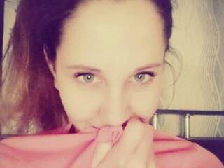 Erotiska video tērzēšana SexyHelen