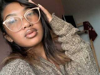 Erotiska video tērzēšana SexyLove691