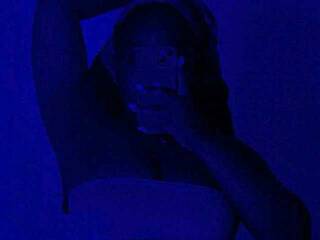 Erotiska video tērzēšana SexyLucc