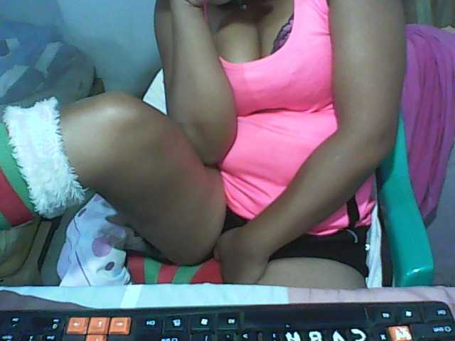 Apraides ekrānuzņēmumi sexymom330