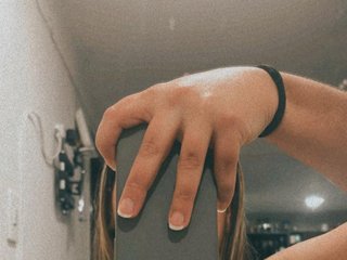 Erotiska video tērzēšana Shantal-smith
