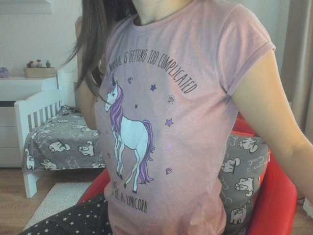 Apraides ekrānuzņēmumi Shantishanti