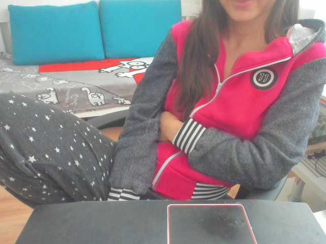 Apraides ekrānuzņēmumi Shantishanti