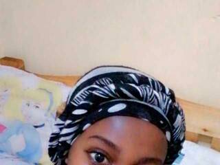 Erotiska video tērzēšana Shriex-cutie