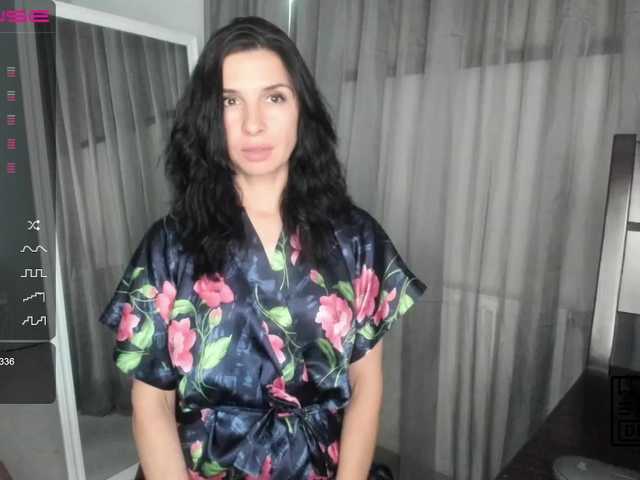 Fotogrāfijas _Lucky_Lena_ Hi, I am Lena. Welcome to my chat. Here you will find good music and pleasant communication. I do not undress in general chat. Only private. Lovense works from 11.