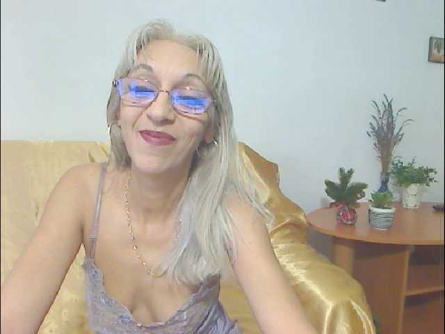 Fotogrāfijas siminafoxx4u will be here full naked and spread pussy-150, or all in pvt or group