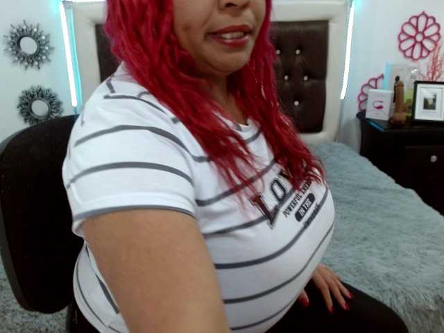 Apraides ekrānuzņēmumi Siren-boobs