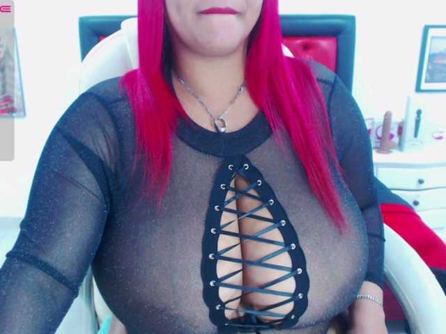 Apraides ekrānuzņēmumi Siren-boobs